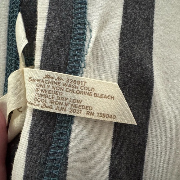Matilda Jane Striped Gray and White Women's Top Size Medium - Picture 4 of 5